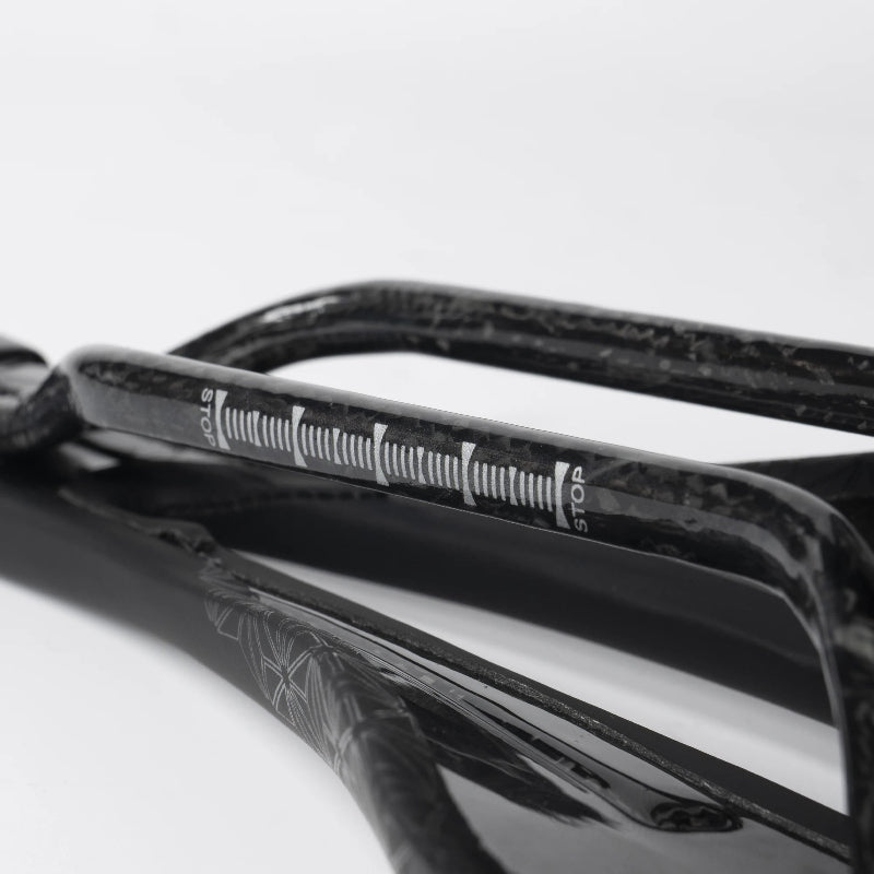 MIXED Ultra Light 7D MAX Carbon Sykkelsete – 140 mm / 108 g