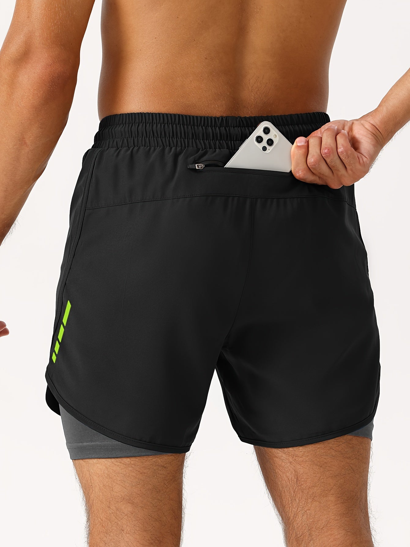 Herre 2-i-1 Treningsshorts med Glidelåslommer – Geometrisk Mønster | Perfekt for Trening og Hverdagsbruk