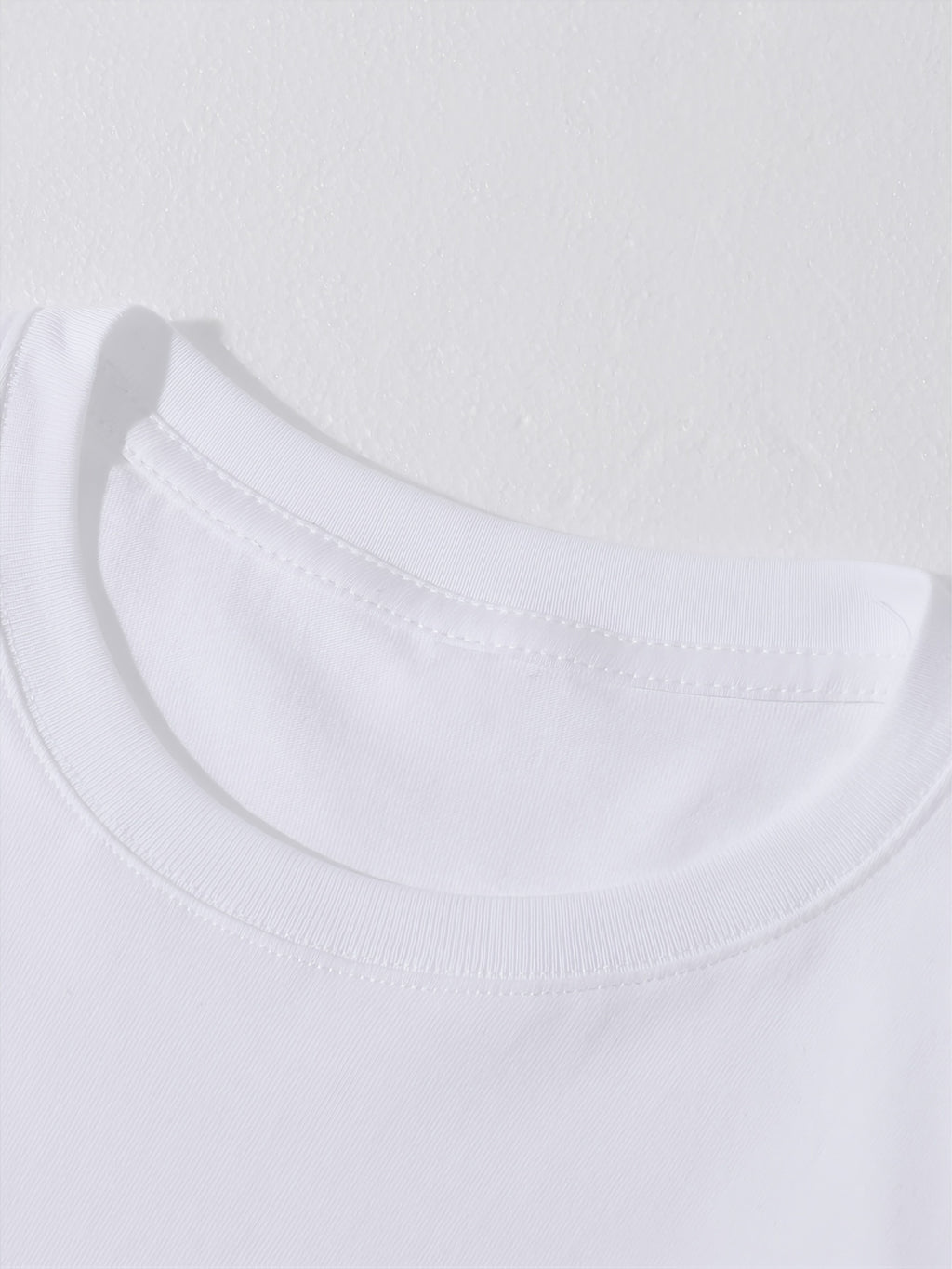Herre T-skjorte i tung 100 % bomull – Slim fit trening